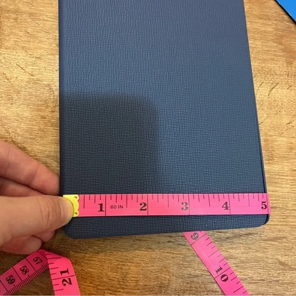NWT Amazon Kindle Paperwhite Navy Leather COVER ONLY - Picture 6 of 10